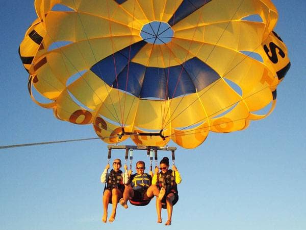 Parasailing Bradenton Beach
