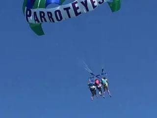 Parasailing in South Padre Island — photo 1