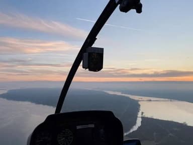 Private Sunset Helicopter Tour Detroit - 30 Minutes — photo 1