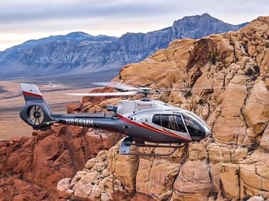 Neon & Nature Red Rock Canyon helicopter tour — photo 2