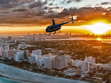 Romantic Helicopter Ride Over Miami — photo 3