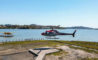 Private Sunset Champagne Helicopter Flight in San Francisco — photo 2