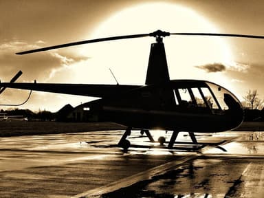 Scenic Manchester Helicopter Flight For 3 — photo 3