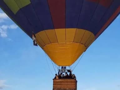 Semi Private Sunrise Balloon Flight - 1 hour — photo 2