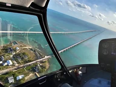 Seven Mile Bridge & Lighthouse Tour — photo 4
