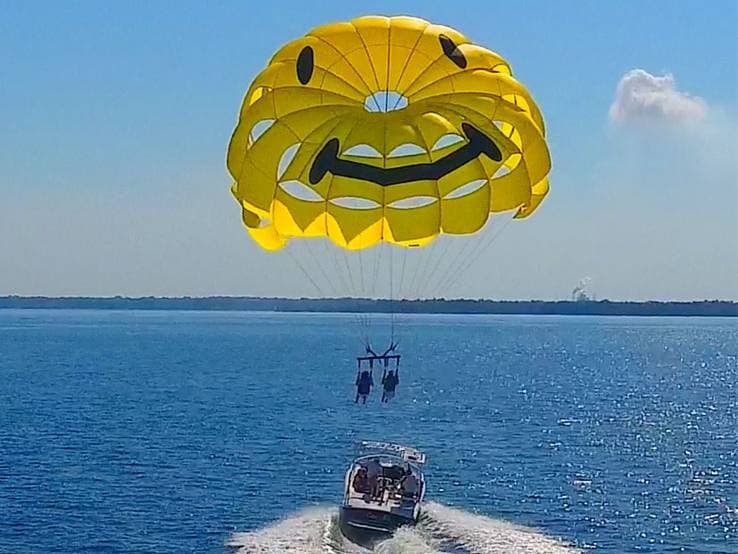 Shell Island Parasailing