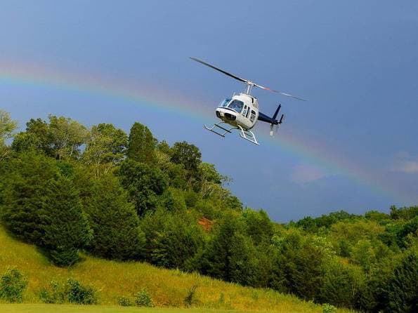 Smoky Mountains: Wears Valley Scenic Helicopter Tour