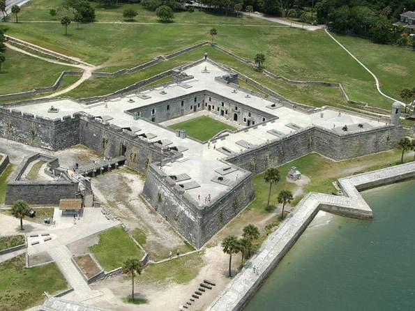 St. Augustine Porpoise Point & Old Downtown Tour
