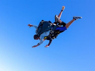 St. Louis Tandem Skydiving — photo 2