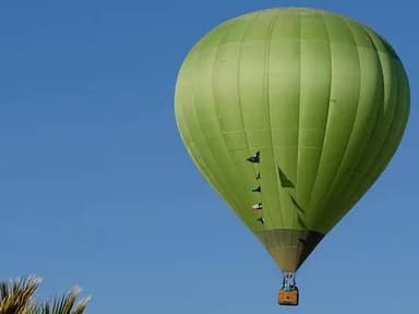 Sunrise Balloon Ride - Breakfast & Wine Tasting — photo 1