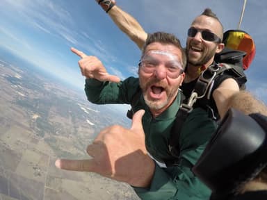 Tandem Skydiving in Salado — photo 2