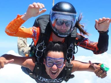 Tandem Skydiving in Williamstown — photo 1
