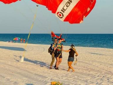 The famous Florabama Beach jump — photo 1