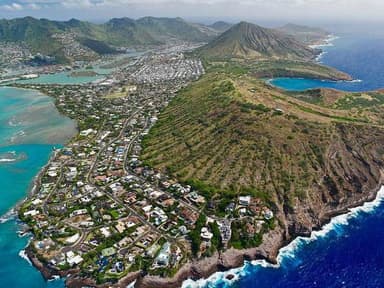 The Oahu "VIP Experience" - 60 Minute Guaranteed Private Helicopter Tour — photo 1