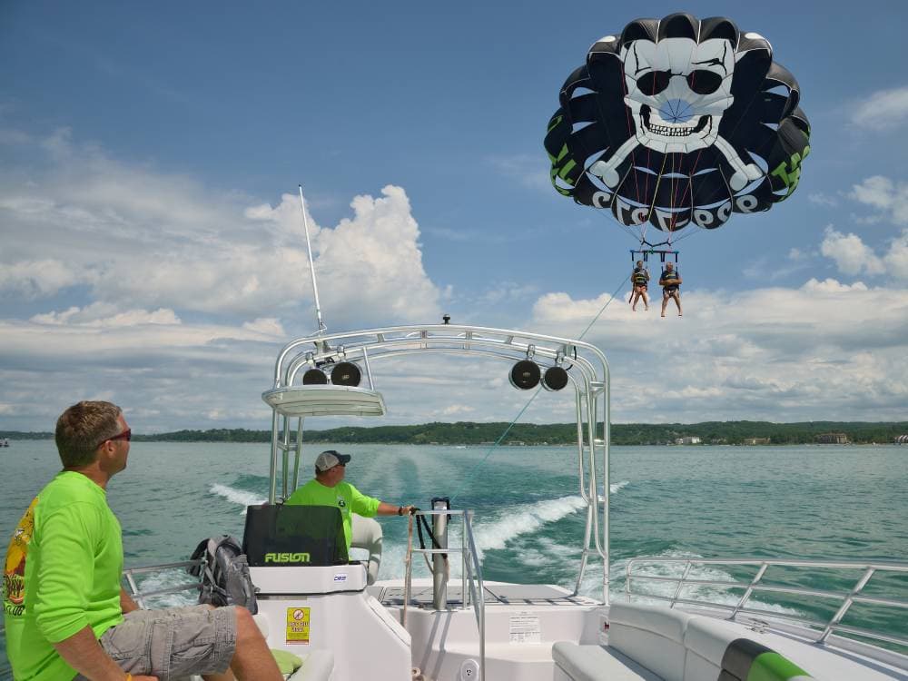 Traverse Bay Parasail in Traverse City