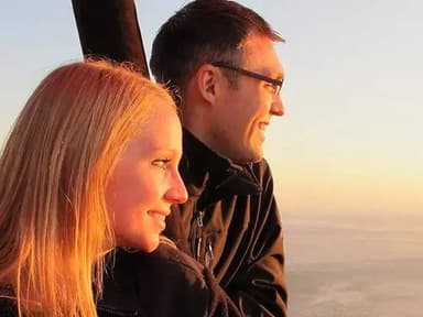 Vegas Hot Air Balloon Flight Private Exclusive with Breakfast — photo 1