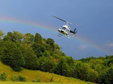 Wears Valley Scenic Helicopter Tour — photo 1