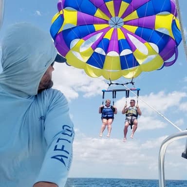 Private Boat: Destin Parasailing Ocean Breeze Experience — photo 5